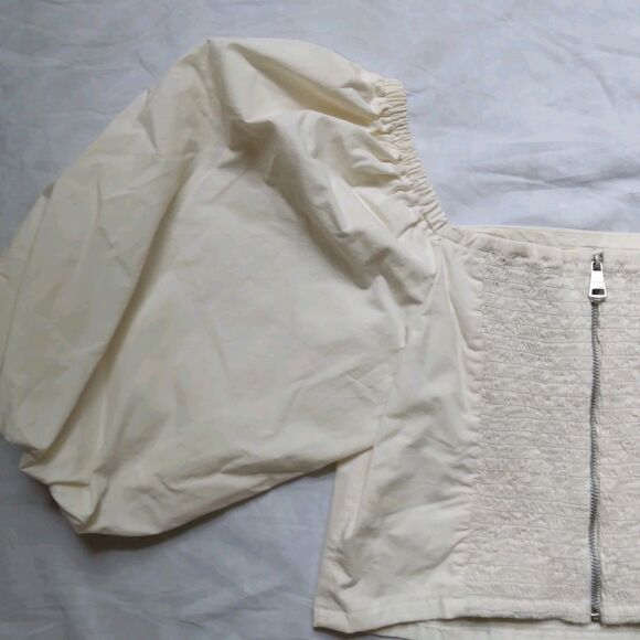 DKNY Milkmaid Style Cottage Core Ivory Peasant Blouse Puff Sleeve Womens Small - Picture 10 of 11